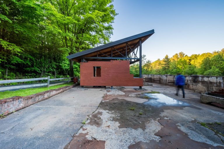 Abris communautaires – Parc régional de la Rivière-Du-Nord